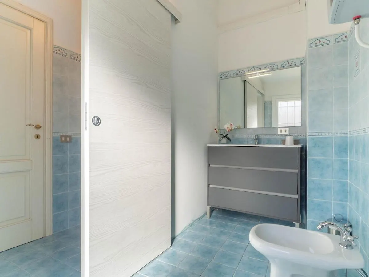 Mura Di Ferrara-Apartment 3 Parcheggio Privato 0*, 费拉拉