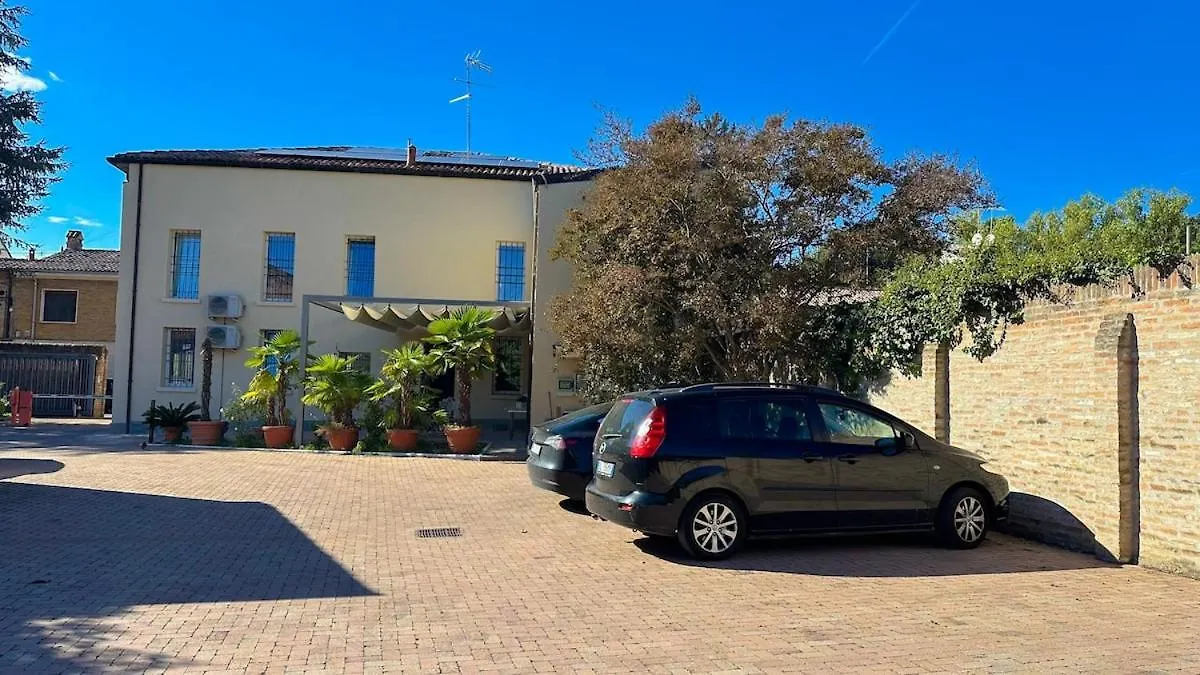 Mura Di Ferrara-Apartment 3 Parcheggio Privato 公寓 费拉拉