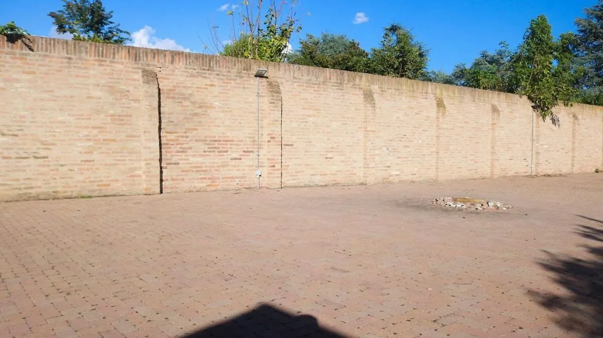 Mura Di Ferrara-Apartment 3 Parcheggio Privato 公寓